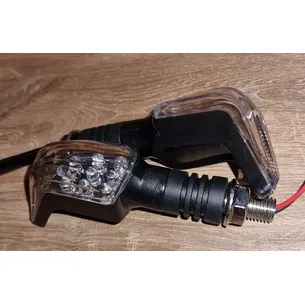 Повороты LED-9 (90 грд) WKT465 (J6041090150) ножка гибкая (пара)