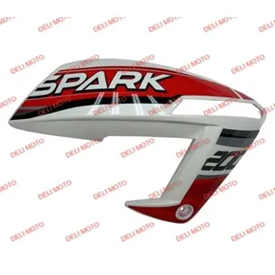 Облицовка топливного бака боковая правая белая SPARK SP200R-27
